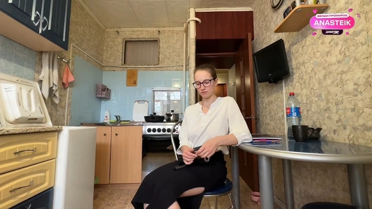 Что вы себе позволяете? Я же репетиторша…